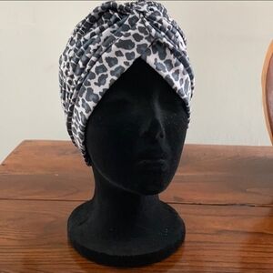 NWOT Leopard Print Turban